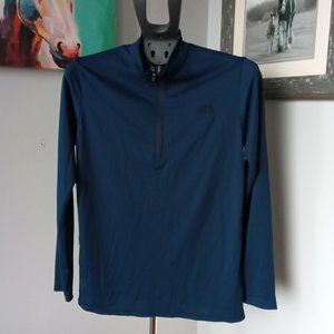 The North Face 1/4 zip  FlashDry Long-Sleeve T-Shirt